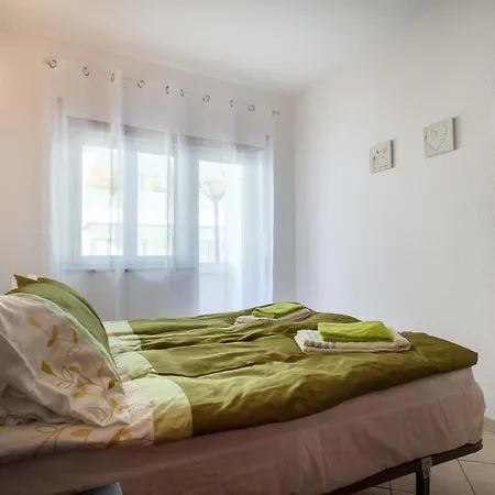 Apartment Rua 1 De Maio *