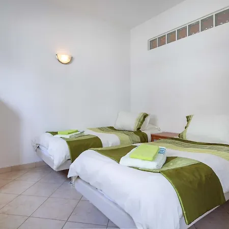 Apartamento Rua 1 De Maio